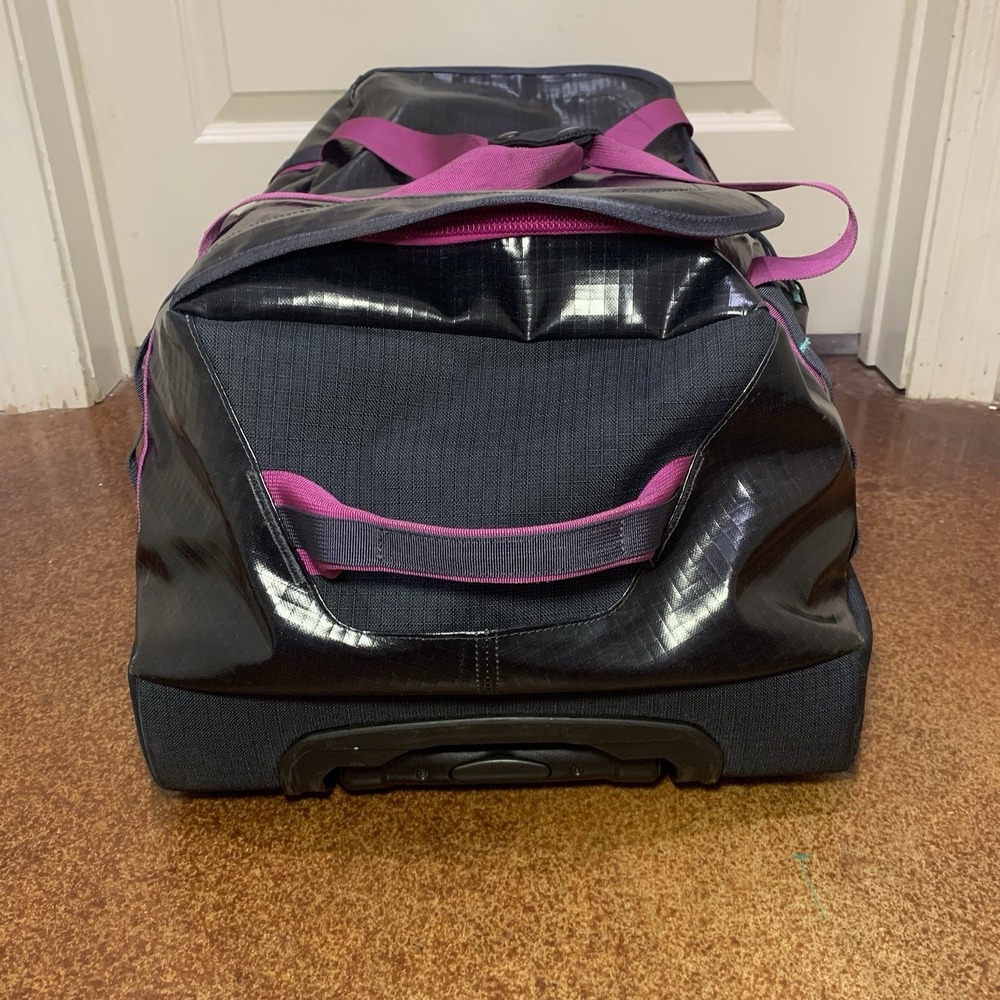 RARE Patagonia Black Hole Wheeled Duffel 70L pitch blue bag pack Rolling Case - Picture 8 of 16